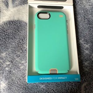 iPhone 7/8 Speck case